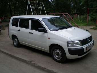 2002 Toyota Probox