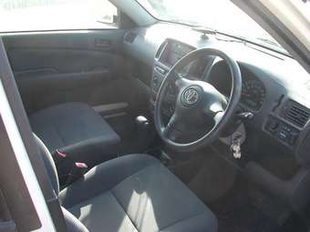 2002 Toyota Probox Pictures
