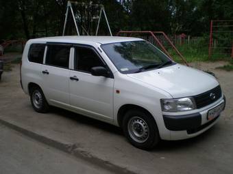 2002 Toyota Probox Pics