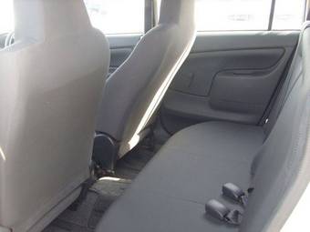 2002 Toyota Probox Pictures