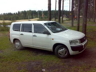 2002 Toyota Probox Photos