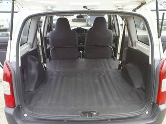 2002 Toyota Probox Photos