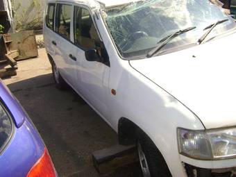 2002 Toyota Probox Photos