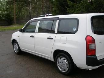 2002 Toyota Probox Photos