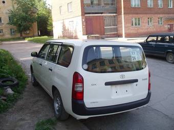 2002 Toyota Probox Images