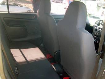 2002 Toyota Probox Pictures