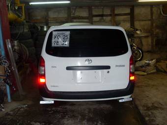 2002 Toyota Probox Pictures