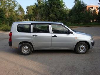 2002 Toyota Probox Pictures