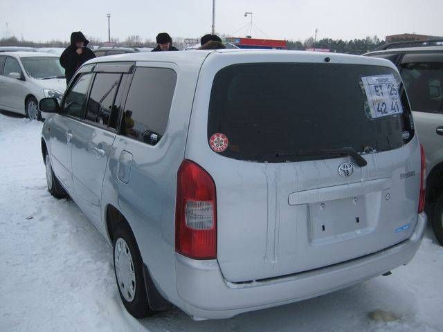 2003 Toyota Probox