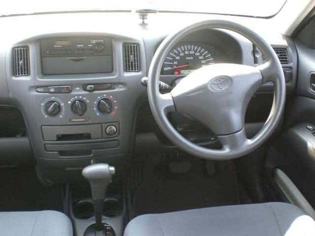 2003 Toyota Probox