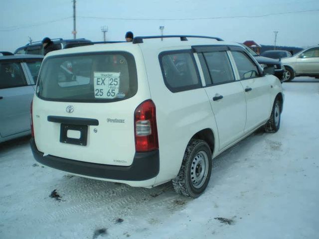 2003 Toyota Probox