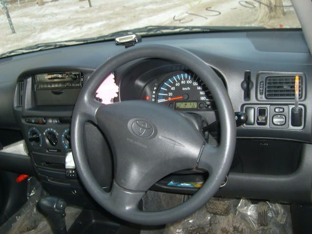 2003 Toyota Probox