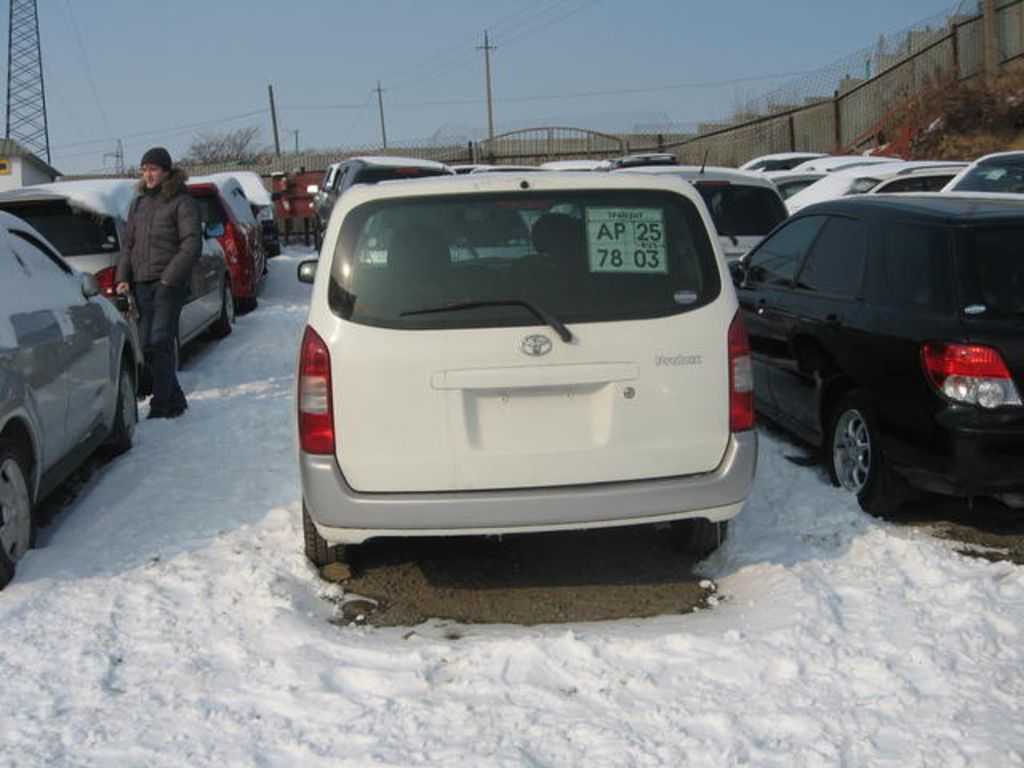 2003 Toyota Probox