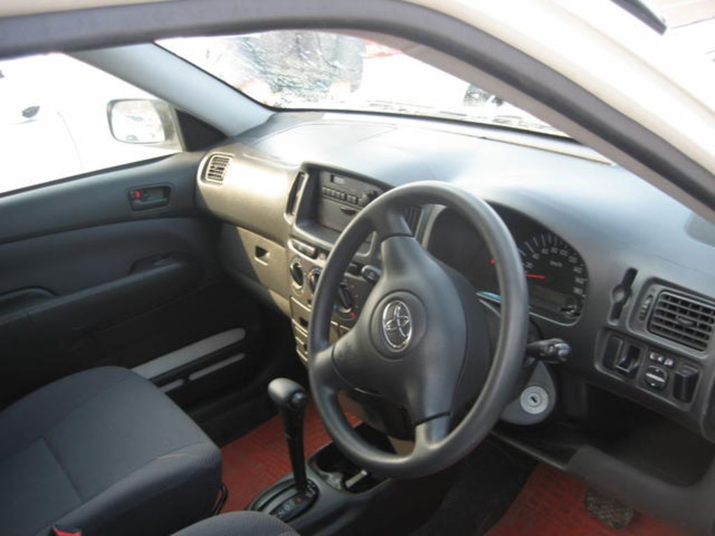 2003 Toyota Probox