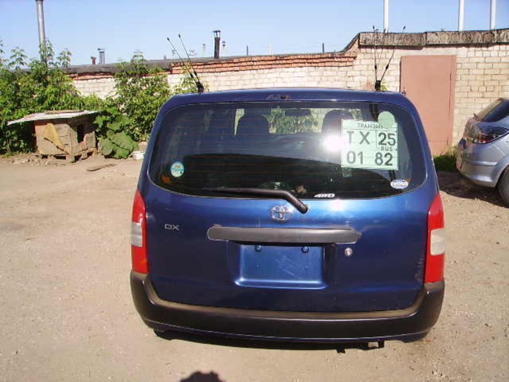 2003 Toyota Probox