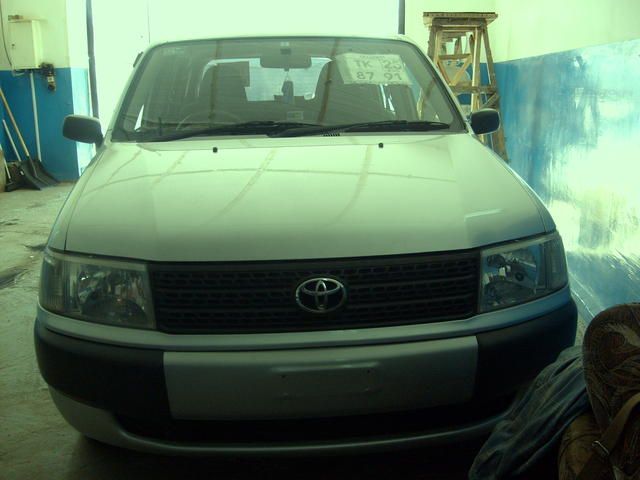 2003 Toyota Probox