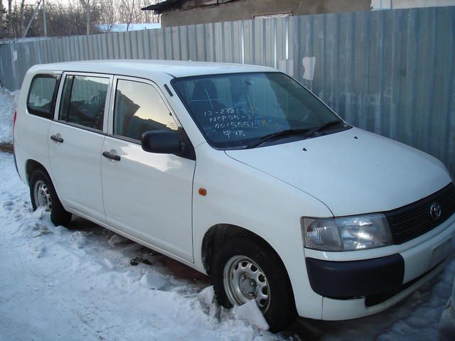 2003 Toyota Probox