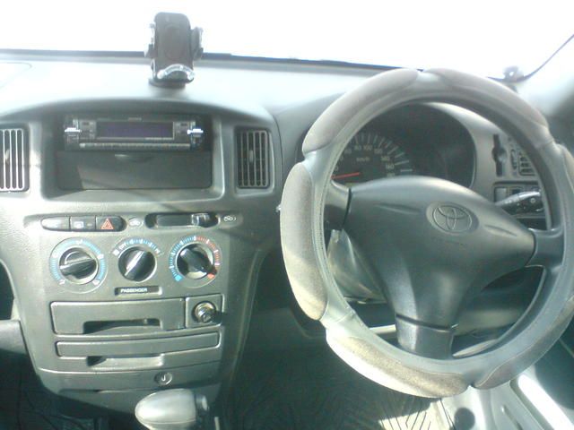 2003 Toyota Probox