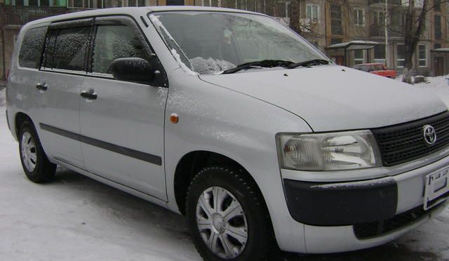 2003 Toyota Probox