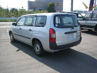 2003 Toyota Probox Pictures