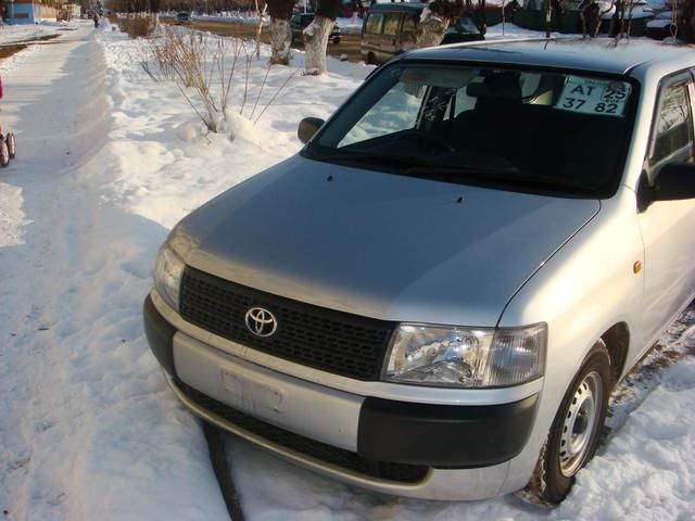 2003 Toyota Probox