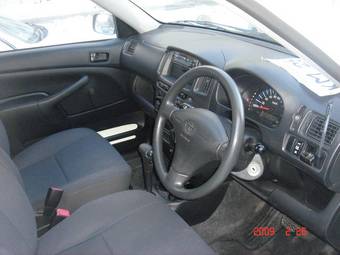 2003 Toyota Probox Pictures