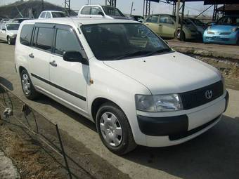 2003 Toyota Probox Pictures