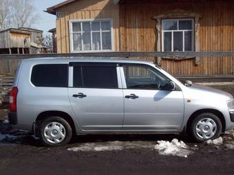 2003 Toyota Probox Photos