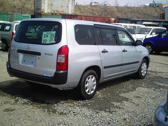 2003 Toyota Probox Pictures