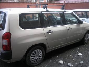 2003 Toyota Probox Pictures