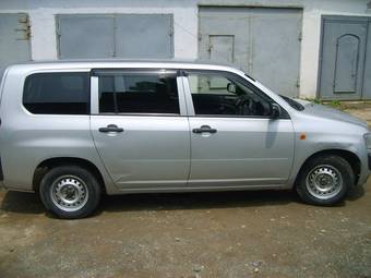 2003 Toyota Probox Pictures