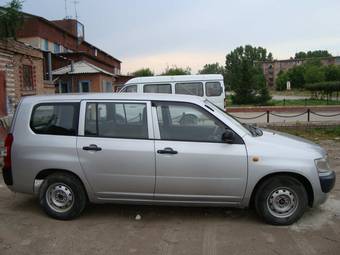 2003 Toyota Probox Pictures