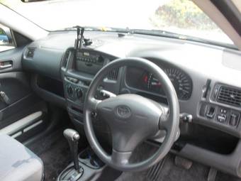 2003 Toyota Probox Pictures