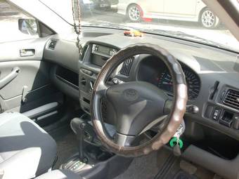 2003 Toyota Probox Pictures