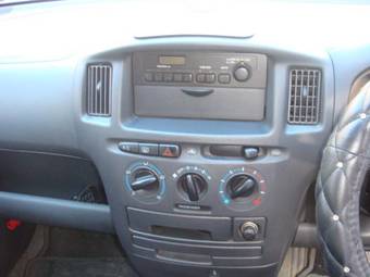 2003 Toyota Probox Pictures