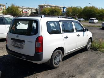 2003 Toyota Probox Pictures