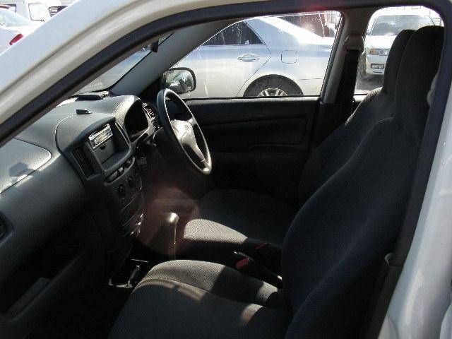 2004 Toyota Probox
