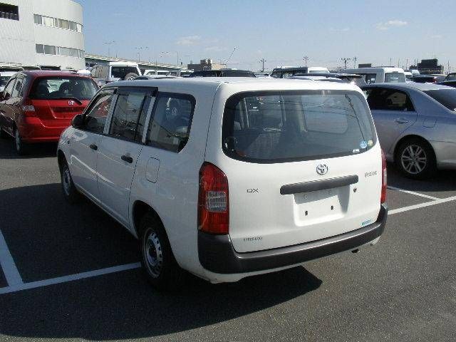 2004 Toyota Probox