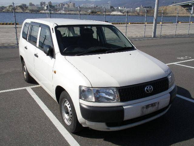 2004 Toyota Probox