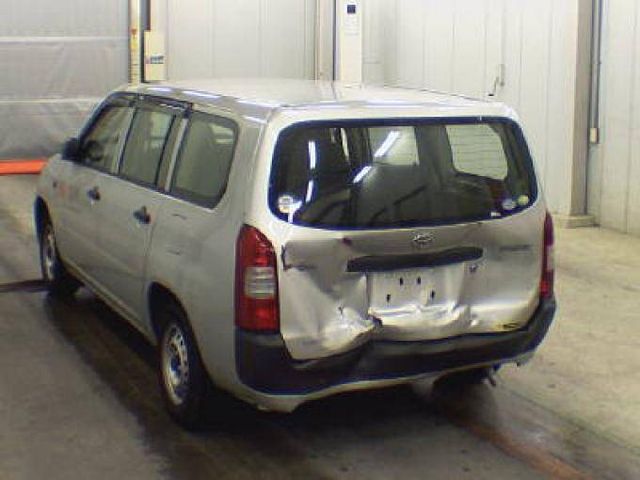 2004 Toyota Probox
