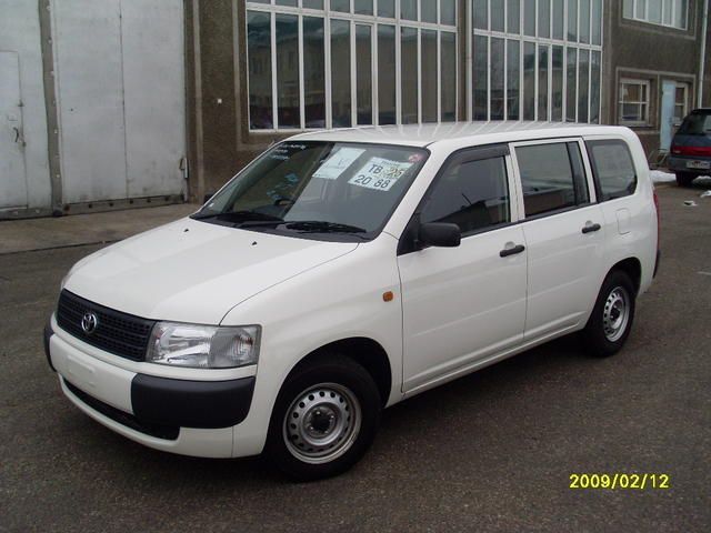 2004 Toyota Probox