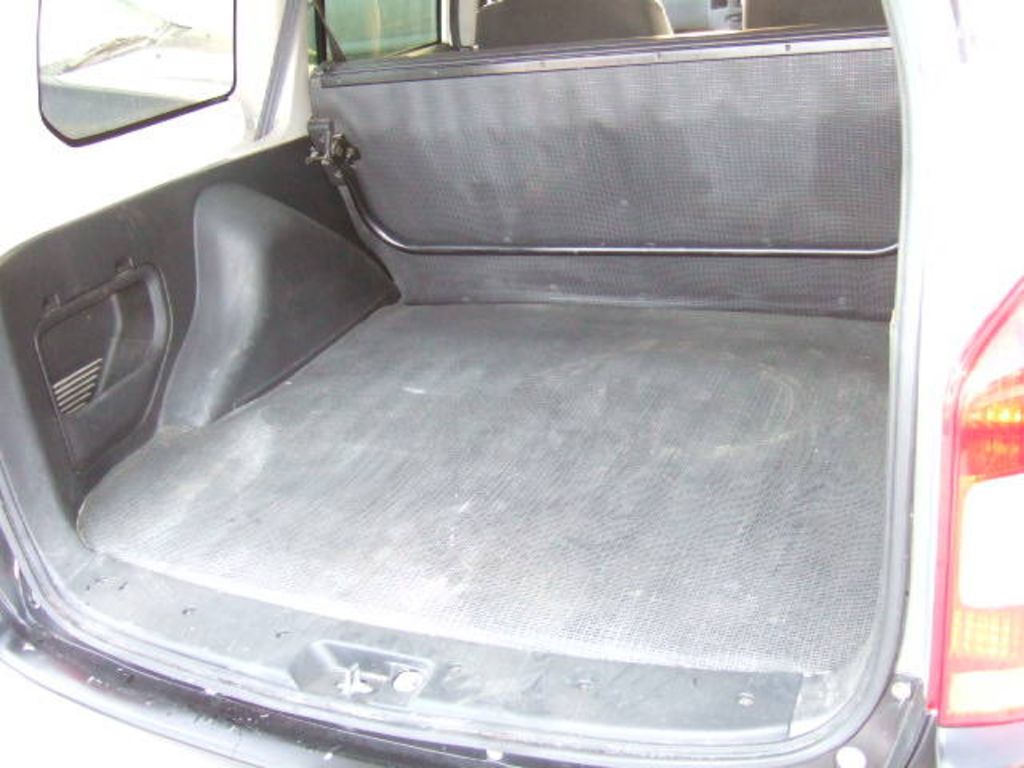 2004 Toyota Probox