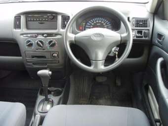 2004 Probox