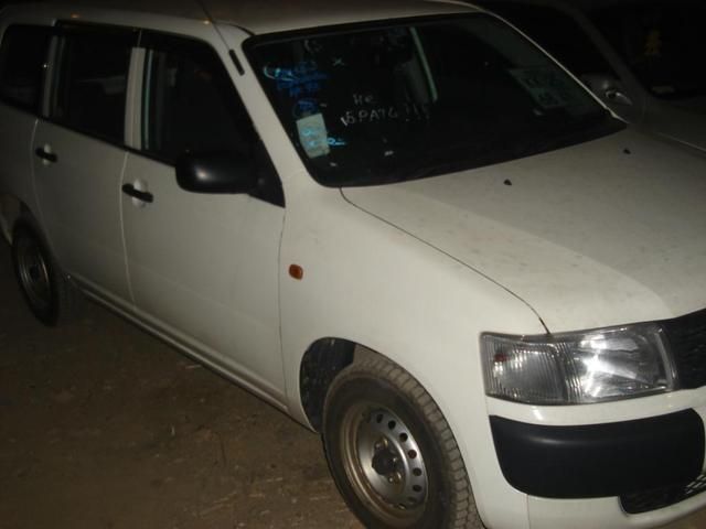 2004 Toyota Probox