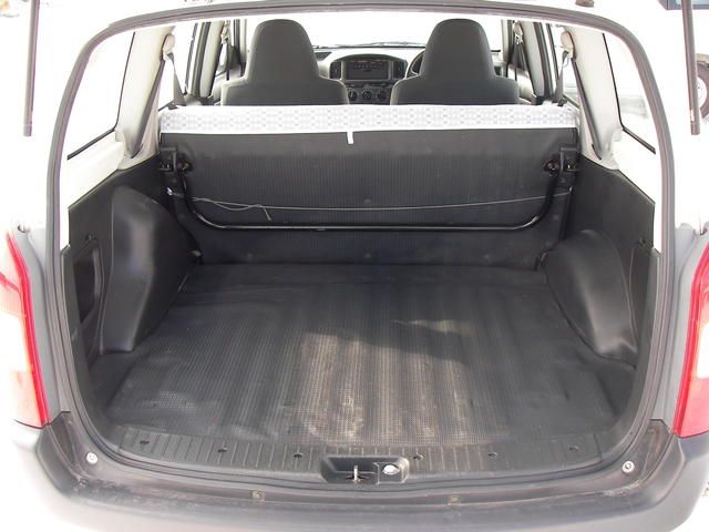 2004 Toyota Probox