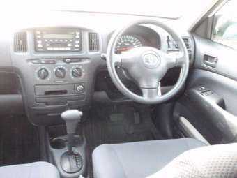 2004 Probox