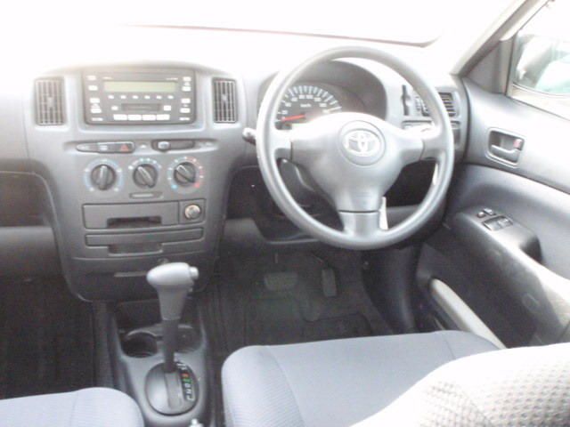 2004 Toyota Probox