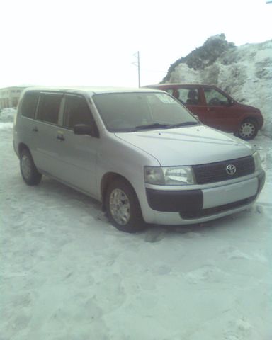 2004 Toyota Probox