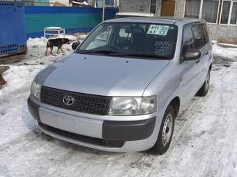2004 Toyota Probox Photos