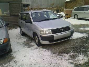 2004 Toyota Probox Pics